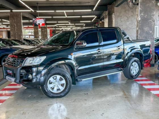 TOYOTA HILUX 2.7 SR 4X2 CD 16V FLEX 4P AUTOMÁTICO